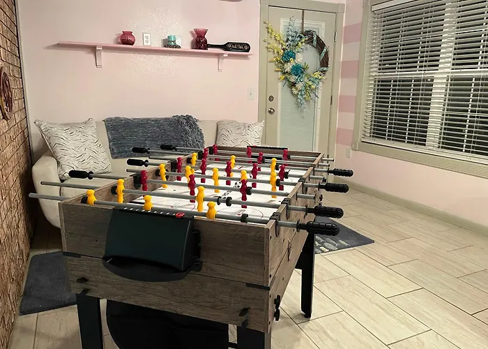 Jan's Oasis Family Retreat Pool Bar Games & Fun *